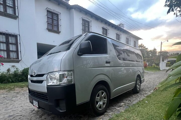 PRIVATE TRANSFER From Airport/Guate City to ANTIGUA or Vice-versa