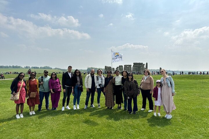 From Birmingham Stonehenge and Bath Day Tour