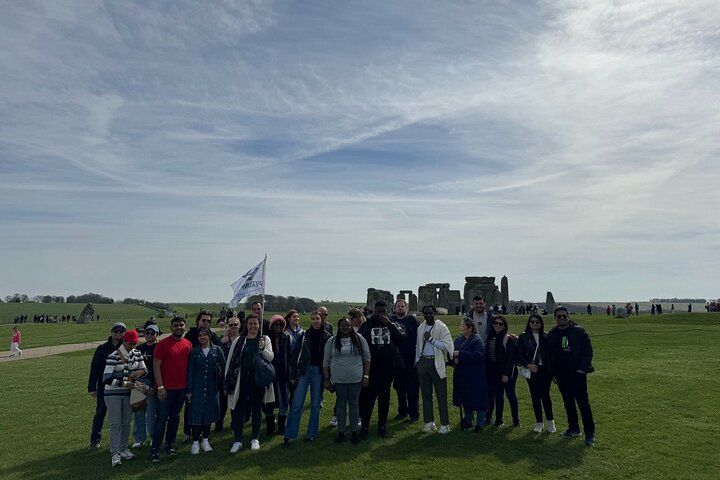 From Birmingham Stonehenge and Bath Day Tour