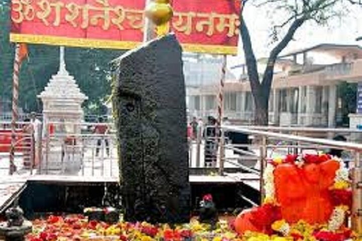 Shirdi Skip Line guaranteed VIP Darshan
