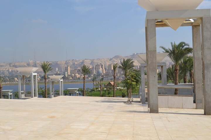 From El Sokhna port: Giza Pyramid & National Museum Guided Tour