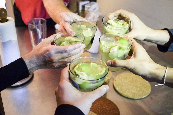 4h Cooking Class in São Paulo with 9 Recipes & Bottomless Drinks