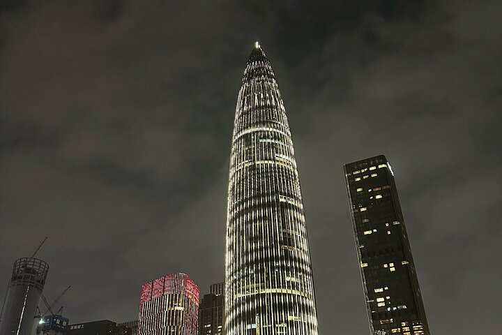 From Hong kong to Shenzhen tour with Flexible Itinerary / English