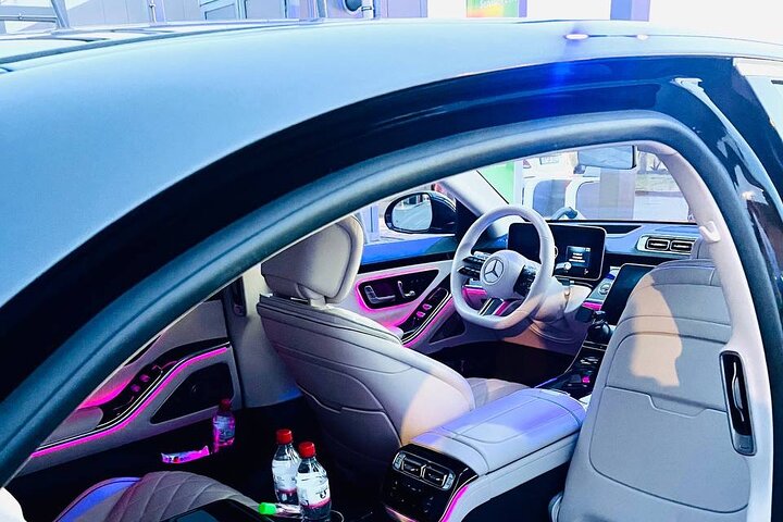 Berlin Private Airport/Hotels Transfer Service | English Speaking
