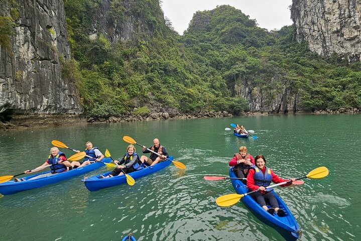 Le Journey Elegance - Halong Bay - All Inclusive Multi Day Tour