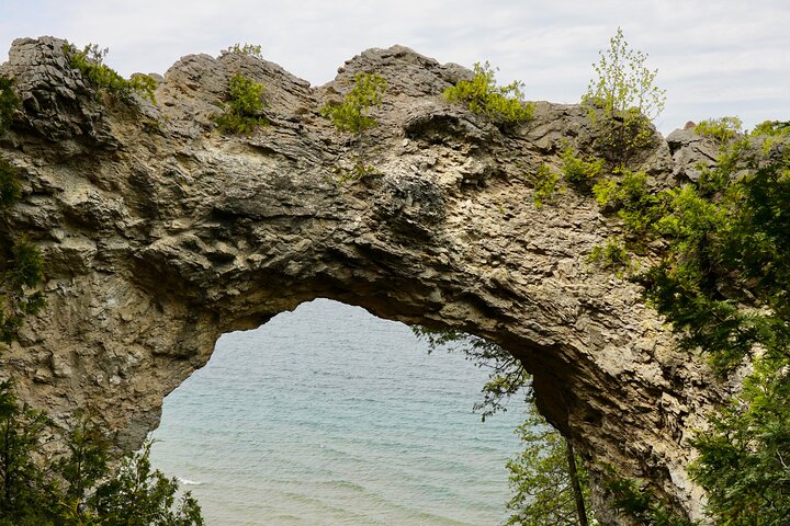 Scenic Mackinac Island: A Self-Guided Cycling Audio Tour