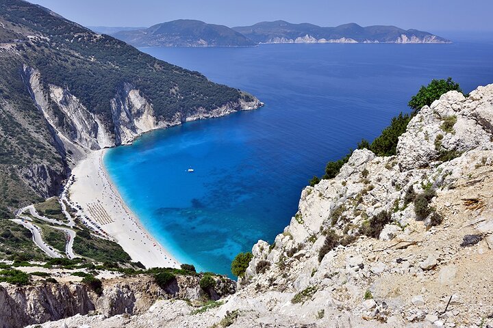Half Day Private Tour Melissani, Drogarati & Myrtos Beach