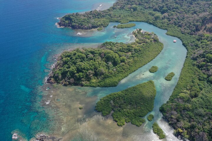 DAY TOUR Portobelo & Caribbean Beaches by Speedboat + Snorkeling