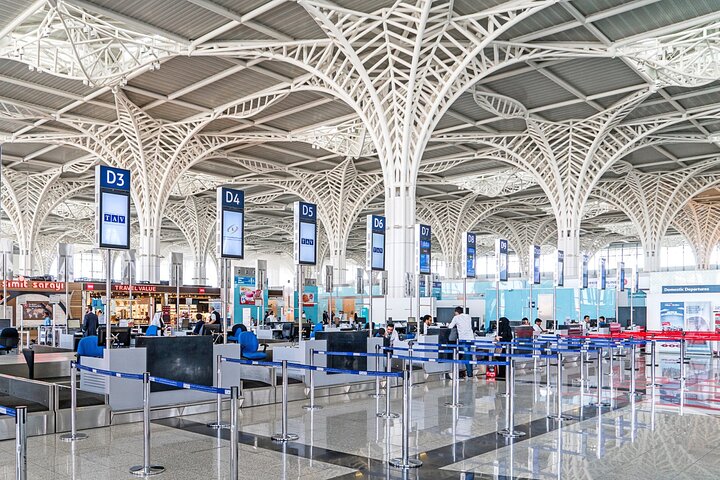 Private Transport from Medina Airport to Medina Hotels