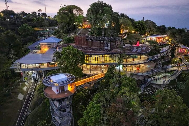 6 Hours Enchanting Exploration in Penang