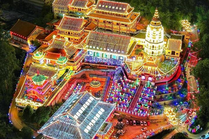 6 Hours Enchanting Exploration in Penang