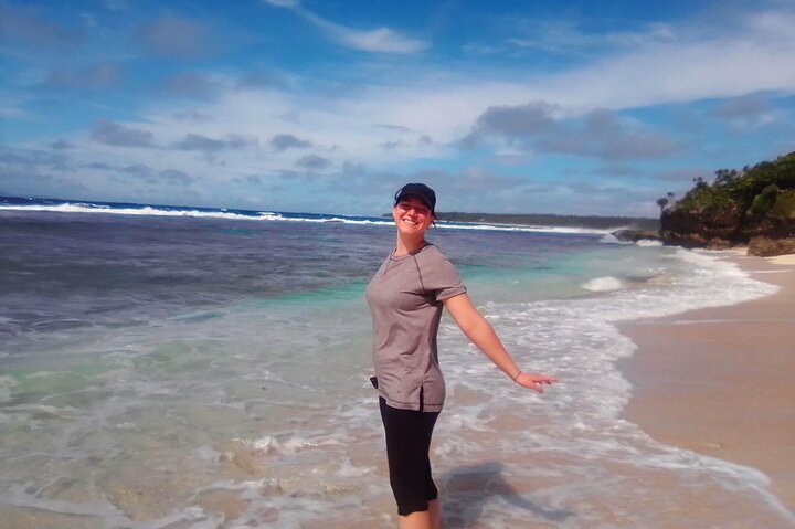 3-Hour Tongatapu East Coast and Anahulu Cave Tour