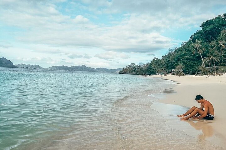 El Nido Big Lagoon and Tropical Island Private Tour with Transfer