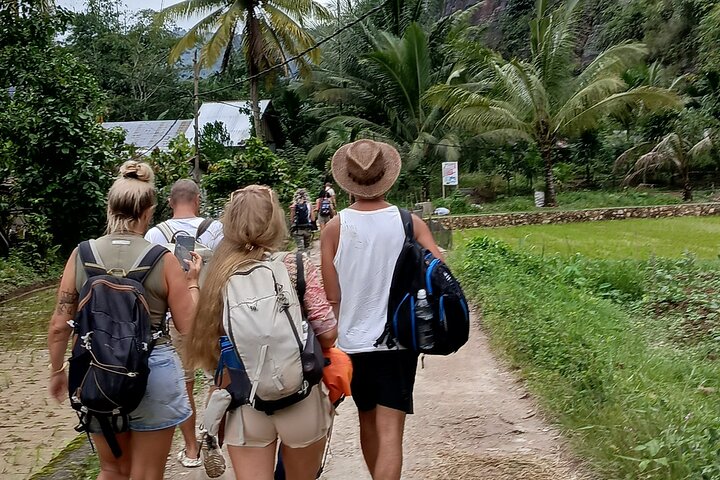 5-Days Private Tour in West Sumatera