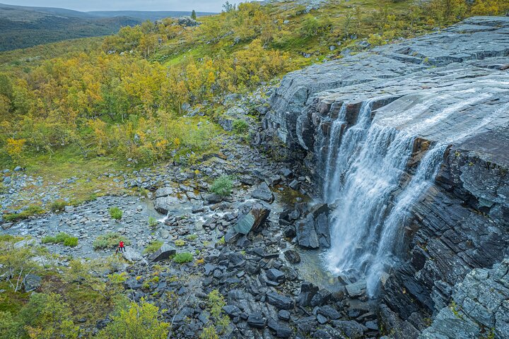 Half Day Hike To Orvvosfossen Waterfall