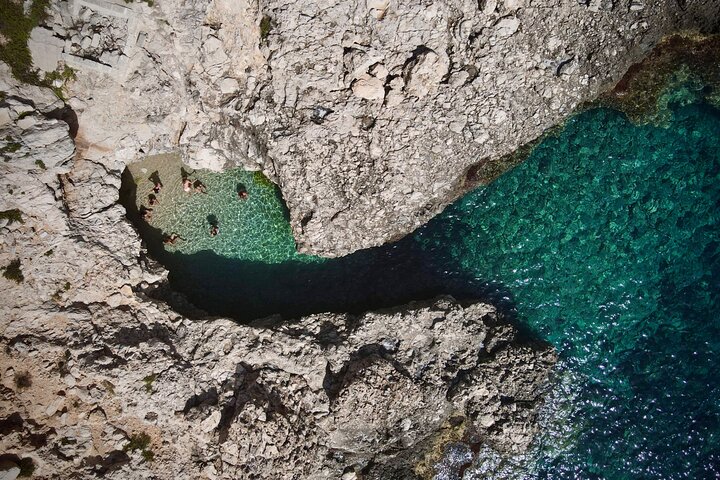 Favignana and Levanzo, Egadi islands tour by boat from Trapani