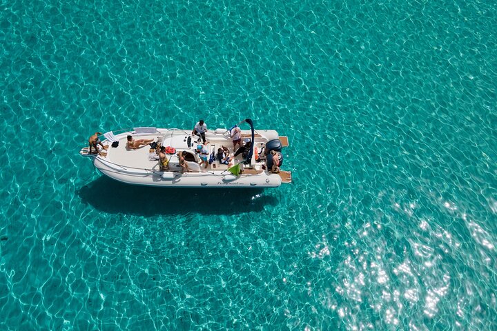 Favignana and Levanzo, Egadi islands tour by boat from Trapani