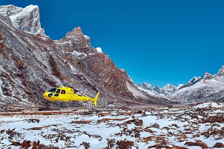 Helicopter Pick Up from Pheriche to Kathmandu