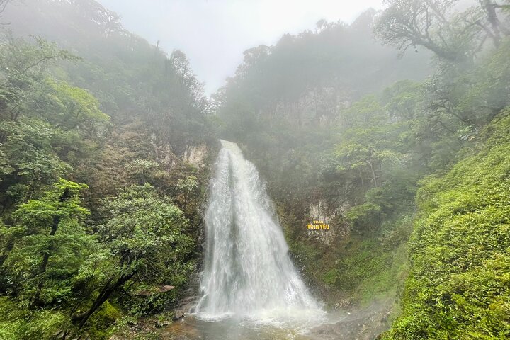 Sapa Motorbike Tour With Local Guide 1 Day - Waterfalls, Villages