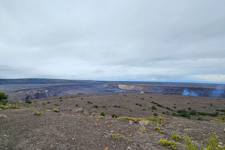 Volcano National Park and Rainbow Fall in Hilo, Hawaii