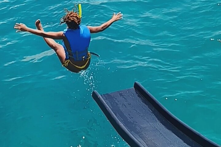 2 Hours Turtle Feeding, Shipwreck & Reef Snorkeling Tour Barbados