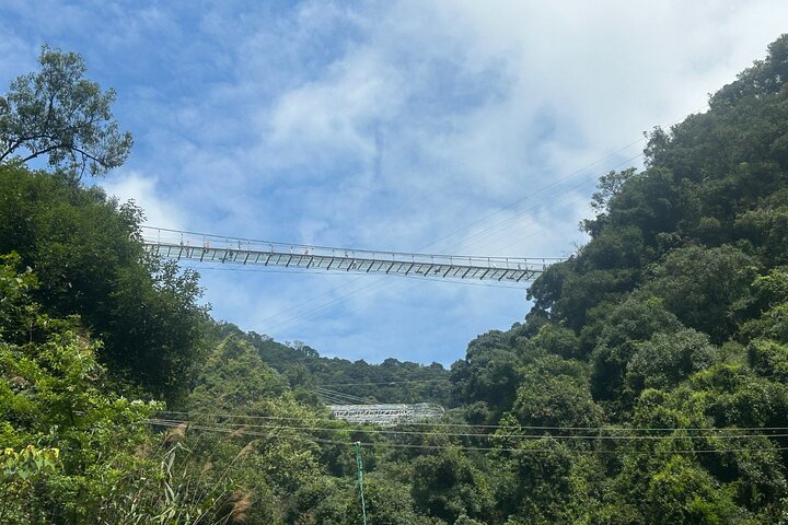 Private Day Tour to Gulong Canyon and Cave Fairland from Guangzhou