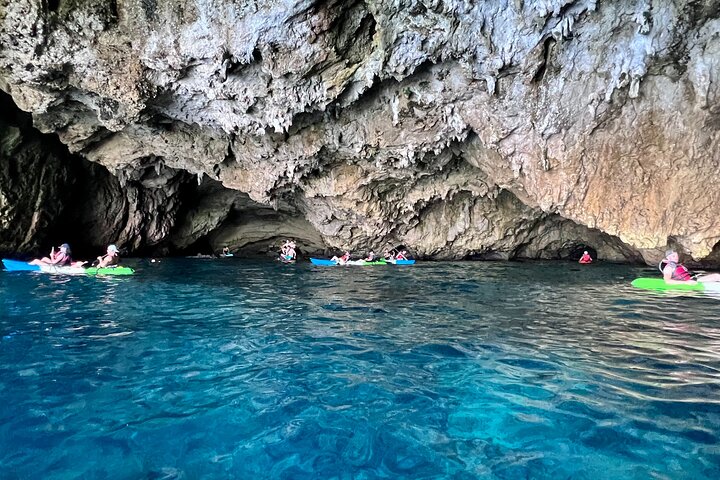 Kayak Javea Guided Cala Granadella, llop marí cave, cala en caló