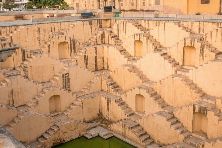 5-Day Private Luxury Golden Triangle Tour to Agra and Jaipur From New Delhi