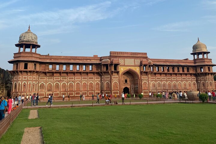 5-Day Private Luxury Golden Triangle Tour to Agra and Jaipur From New Delhi