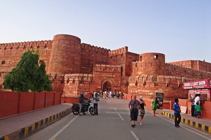 5-Day Private Luxury Golden Triangle Tour to Agra and Jaipur From New Delhi