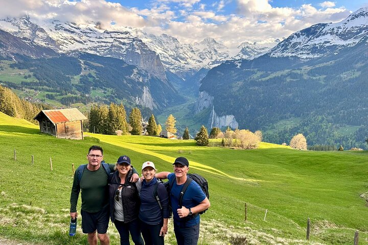 The best Sunset hike with Cheese Fondue