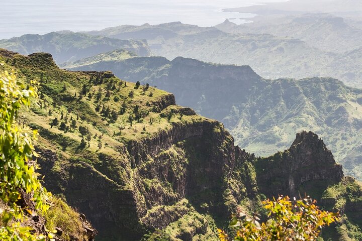 Hiking to Vale de Gongon – Sierra Malagueta Trail