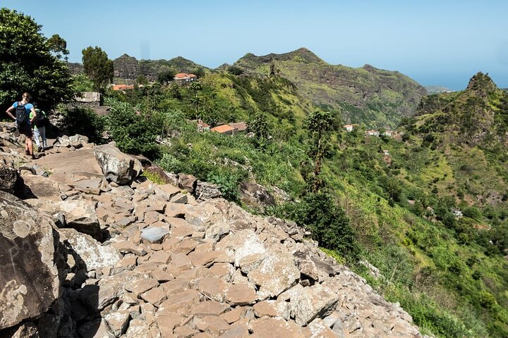 Hiking to Vale de Gongon – Sierra Malagueta Trail