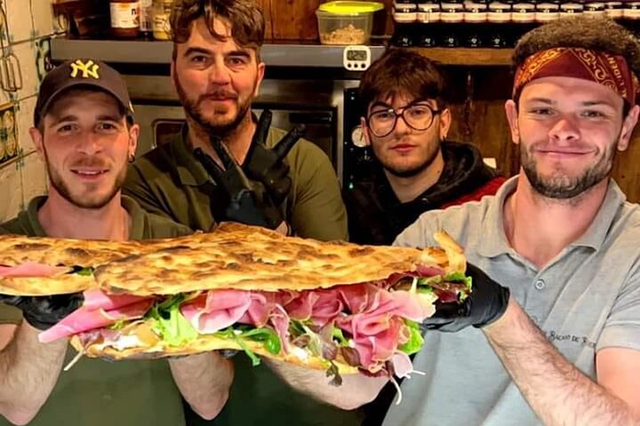 Eat Like a Local: Venice 3-Hour Small-Group Food Tasting Tour