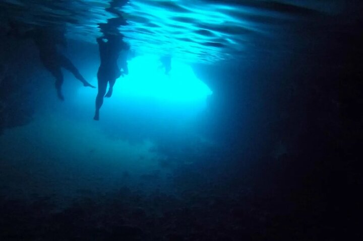 Small Group Blue Cave & Elaphiti Islands Boat Tour from Dubrovnik