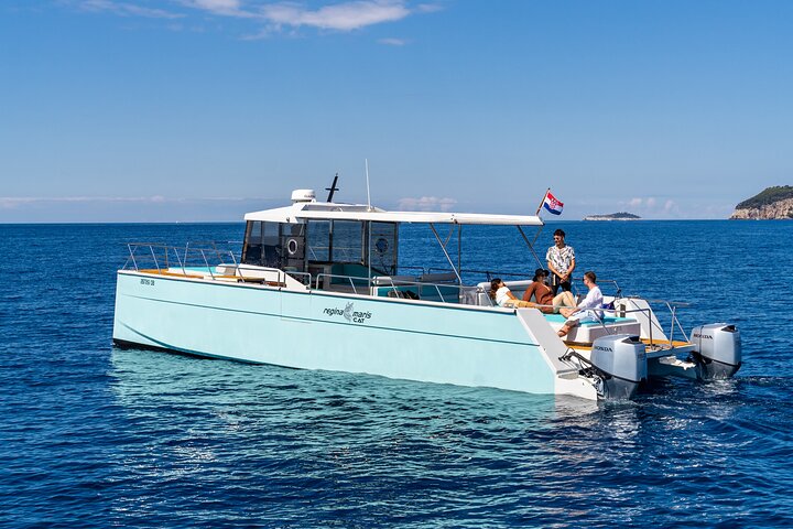 Small Group Blue Cave & Elaphiti Islands Boat Tour from Dubrovnik