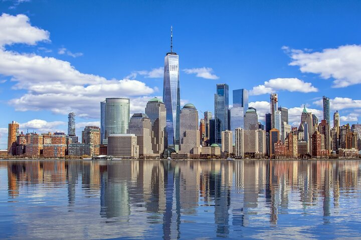 New York City 90-Minute Cruise: Lady Liberty, Bridges and Skyline