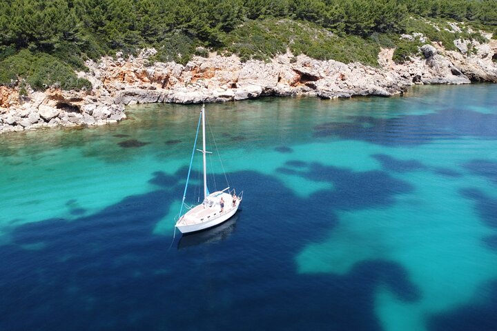 Private sailing experience in Alghero