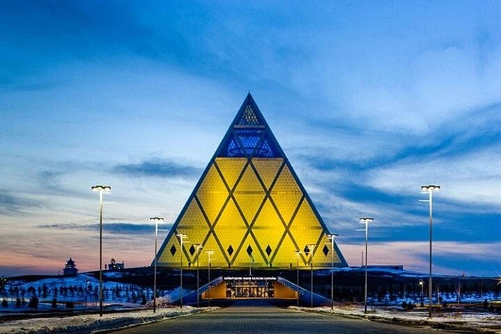 Astana City Tour: Old and Modern City Tour
