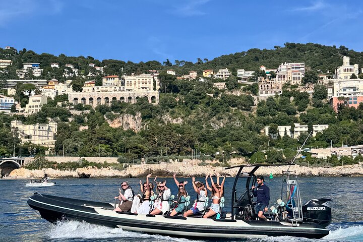 Half Day Guided Boat tour to Mala caves with stop in Villefranche