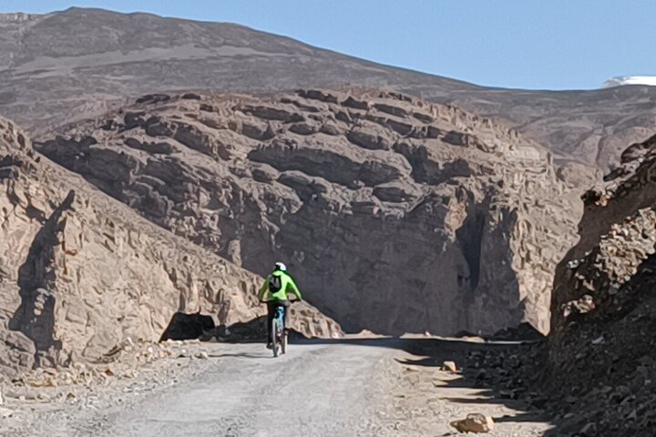 Downhill Mountain Biking Adventure at Komic