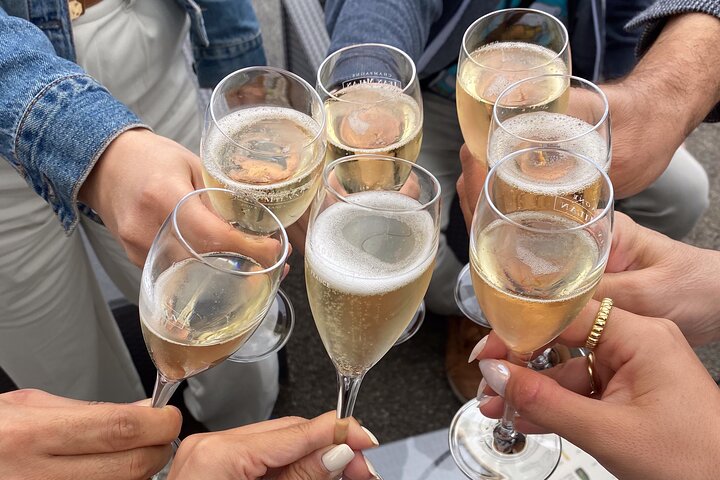 Bubble Champagne Tour from Epernay (Small group half day tour)