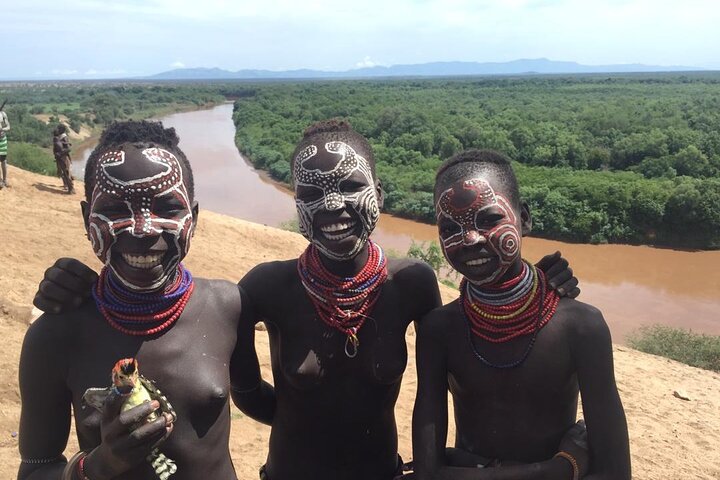 4-Day Omo Valley Cultural Tour – Discover Ethiopia’s Tribals