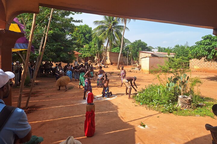 Shore excursion in Lomé : Vodoo Ceremony and Cultural Tour