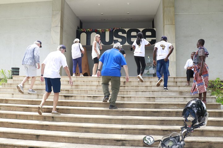 Shore excursion in Lomé : Vodoo Ceremony and Cultural Tour