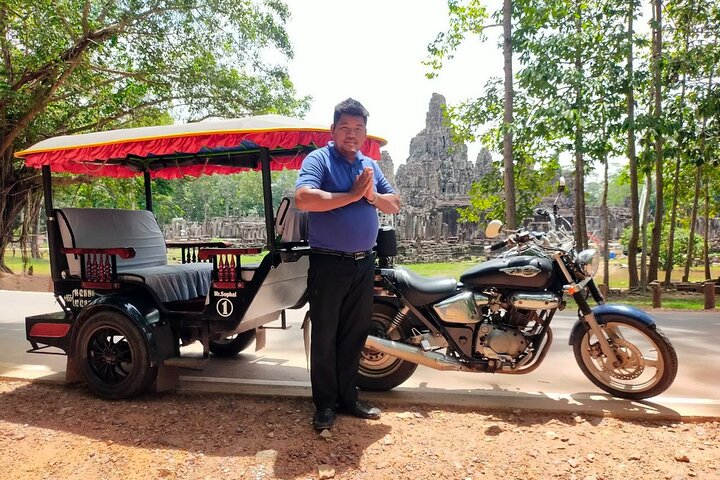 Angkor Wat Sunrise & All Highlight Angkor Temple Private Day Tour
