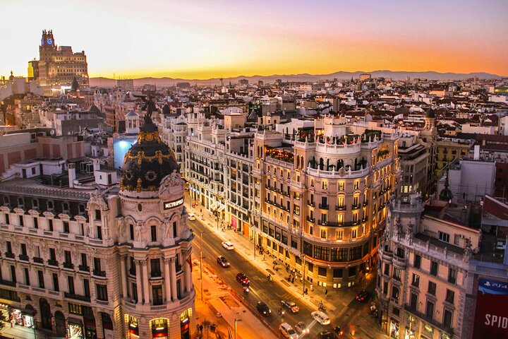 Guided Walking Tour in Madrid