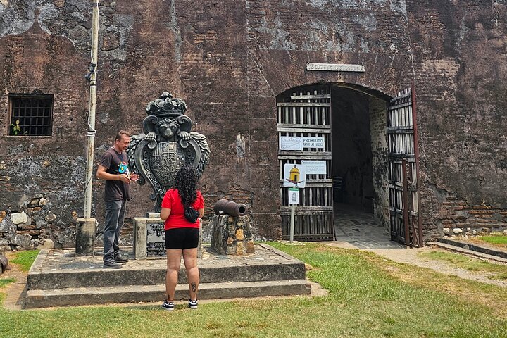 Omoa Day Tour from San Pedro Sula