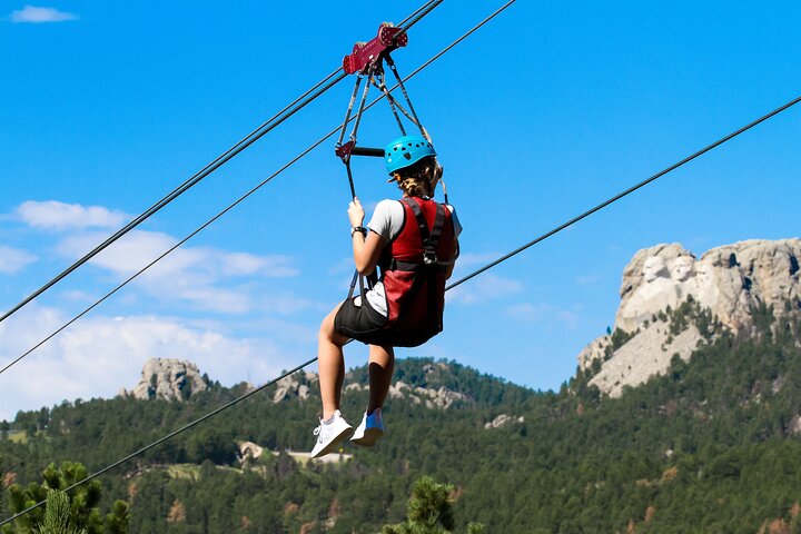 Pinnacle Zipline Tour in Keystone