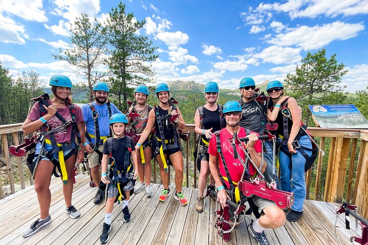 Pinnacle Zipline Tour in Keystone
